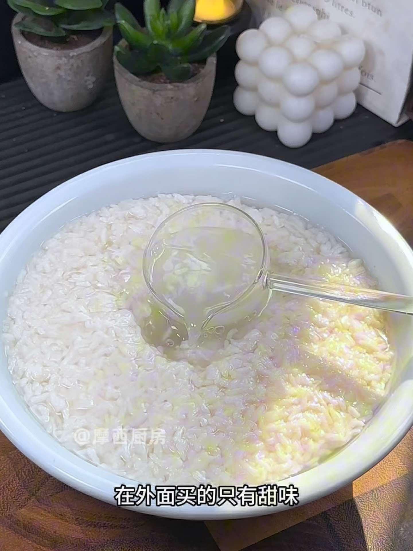 古法新酿 电饭煲自制米酒，锁住记忆中的醪糟甜香